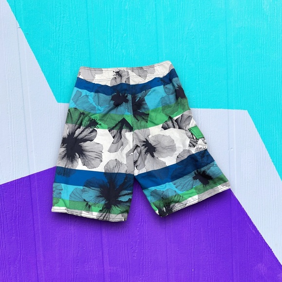 Vintage Billabong Board Shorts - Picture 3 of 4